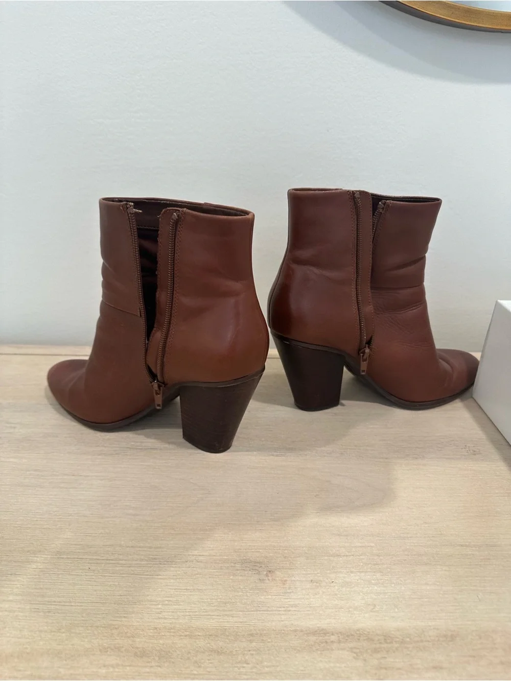 Steve Madden Chestnut Brown Leather Ankle Boots with Block Heel - Picture 5 of 8